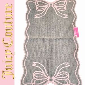 Juicy Couture Home Pink Bow Trim Scalloped Edge Accent Rug